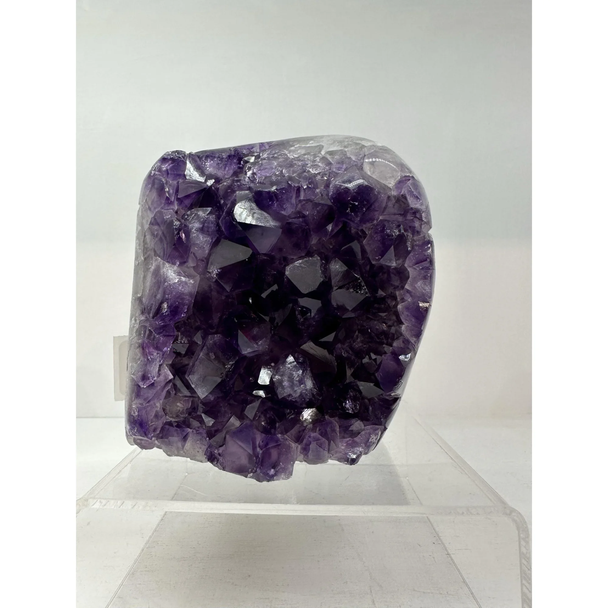 Amethyst Stand up, Uruguay Promotes Calm Prehistoric Online