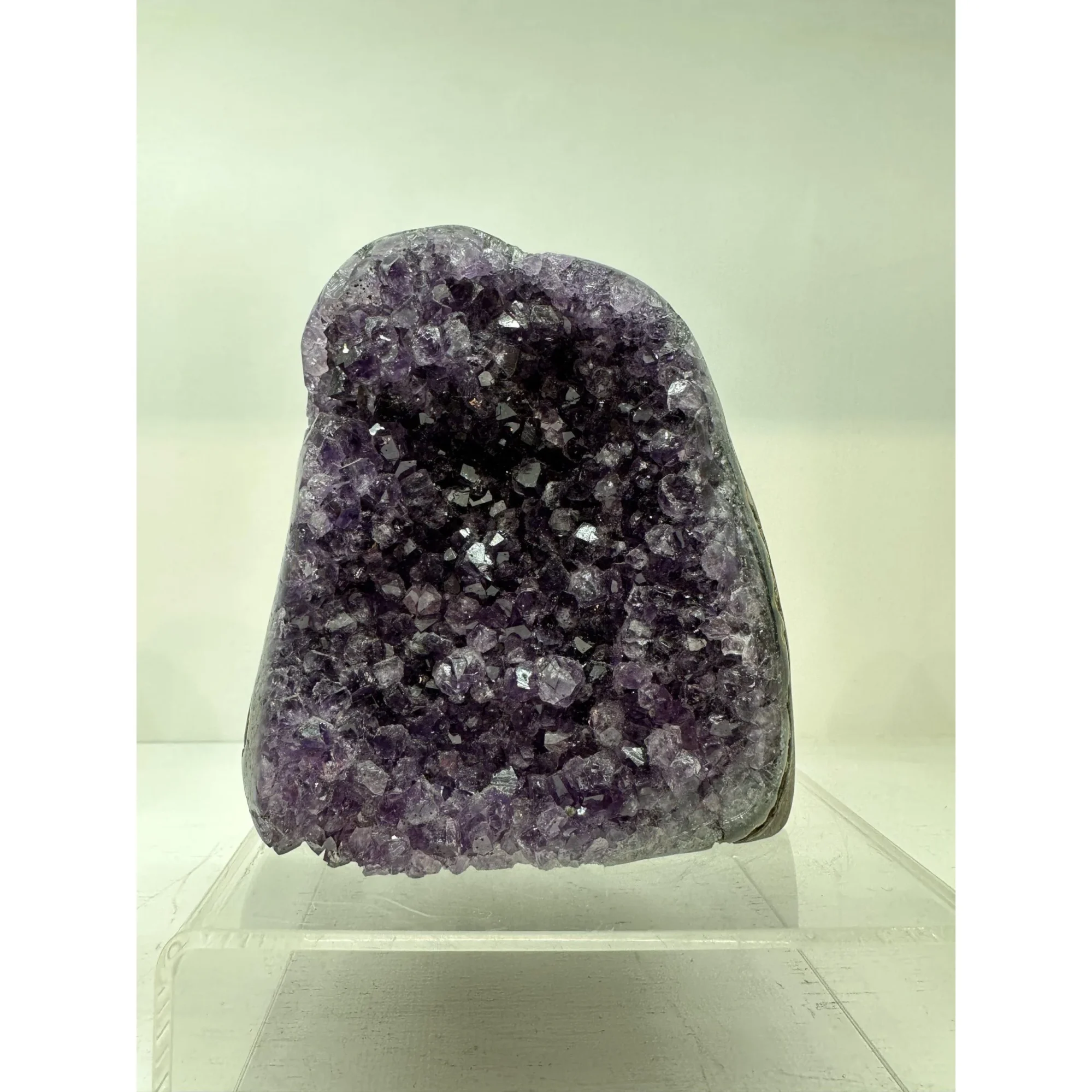 Amethyst Stand up, Uruguay Promotes Calm Prehistoric Online