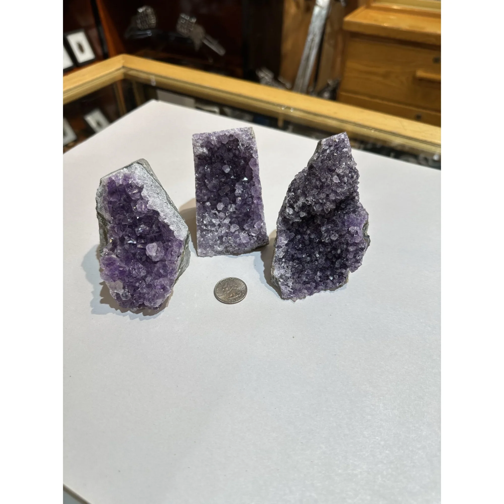 Amethyst Stand up Prehistoric Online