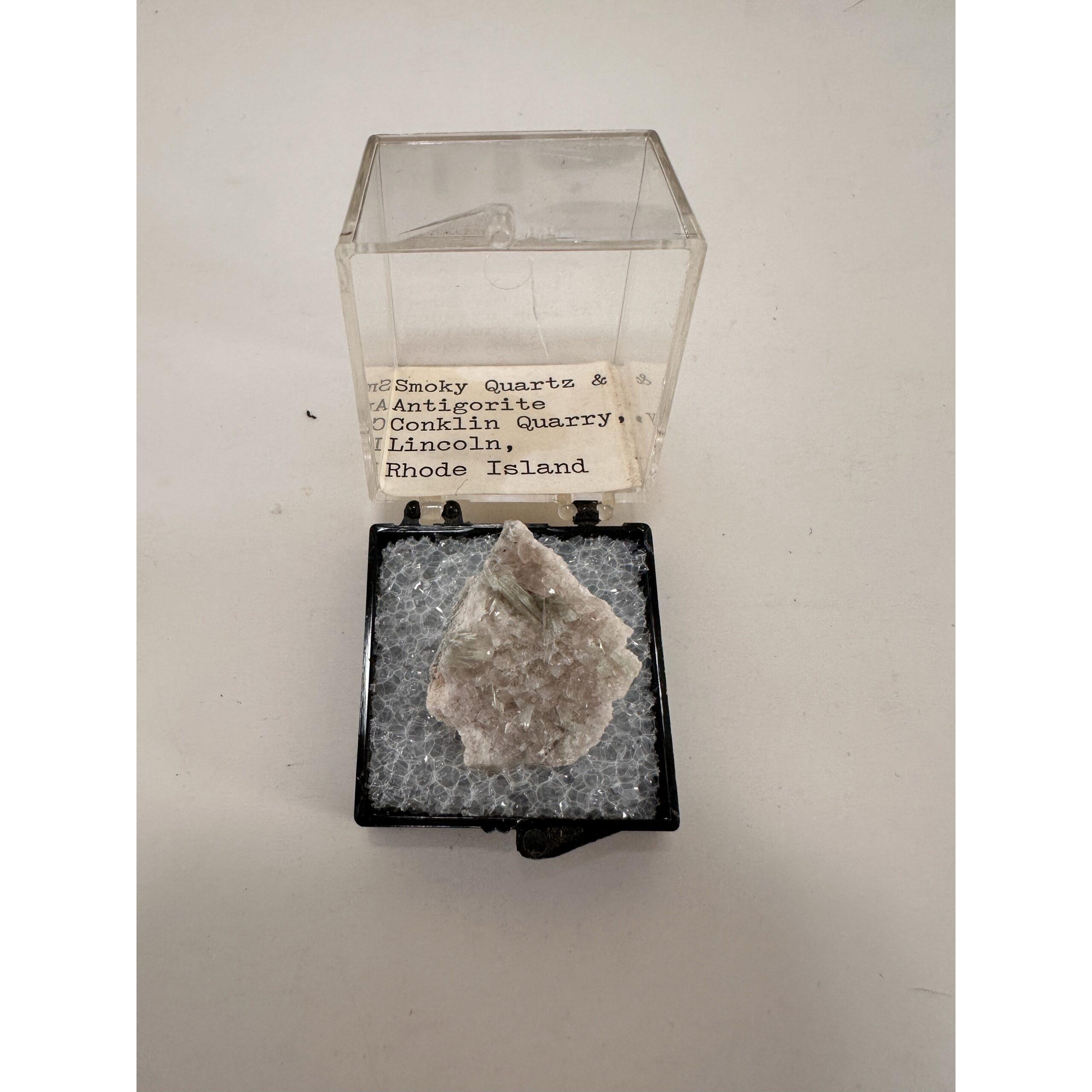 Thumbnail mineral, Smokey Quartz Prehistoric Online
