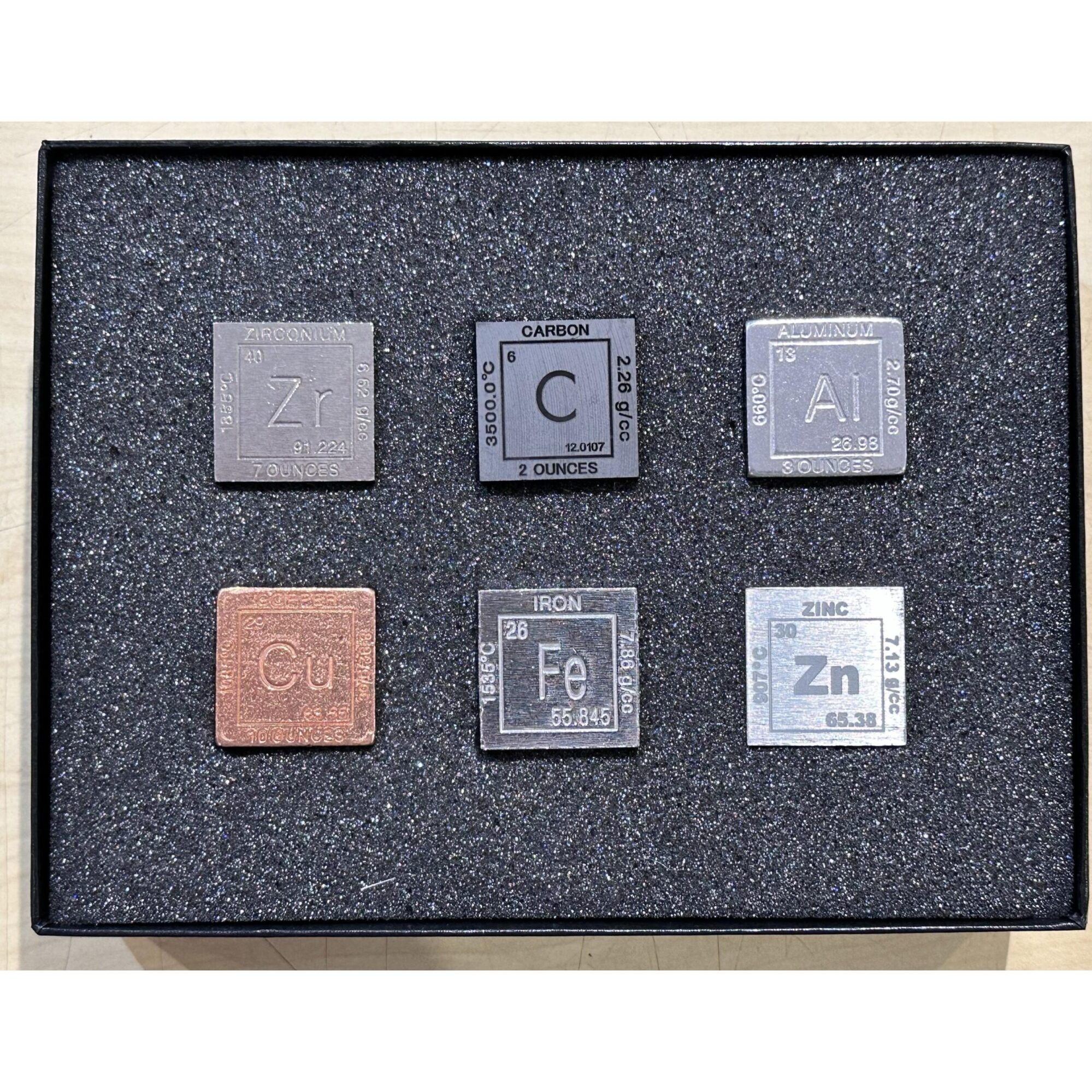 Element cubes in collector display, Group 2 Prehistoric Online