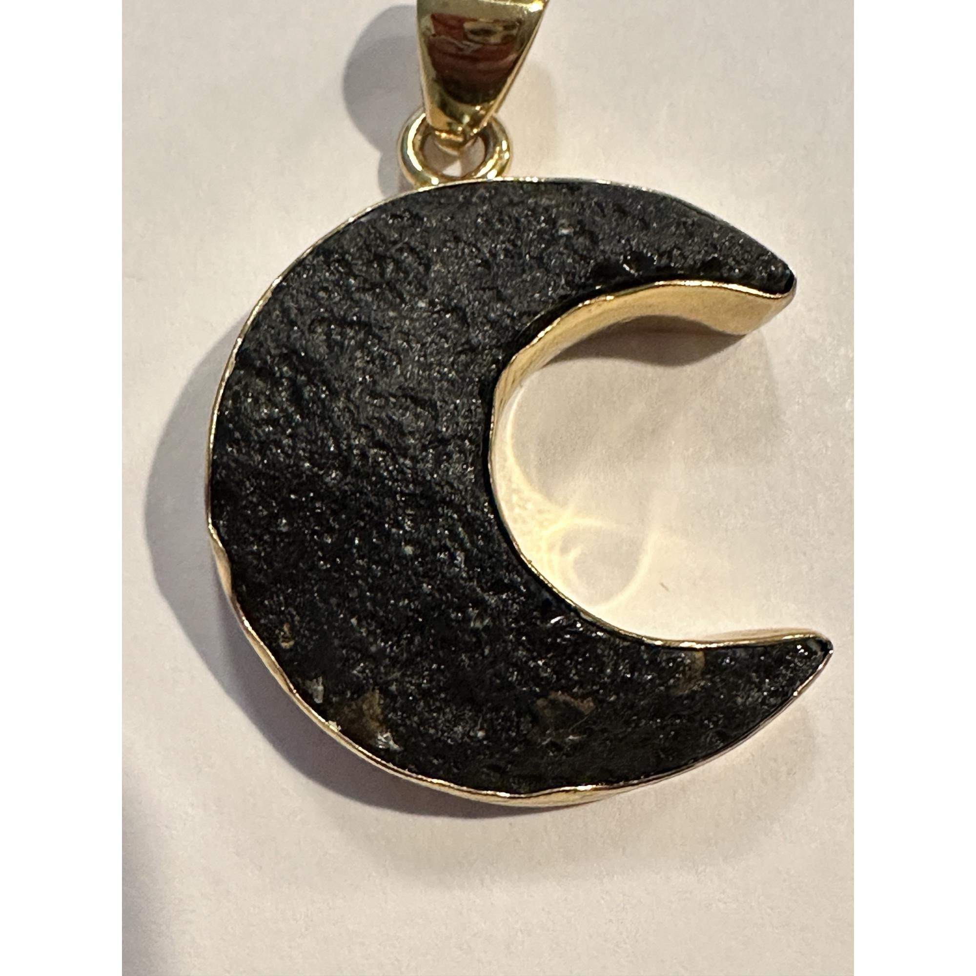 Tektite moon in 0K gold pendant Prehistoric Online