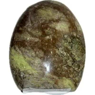 Green Opal  Stand up, Madagascar