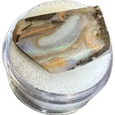 Opal, boulder Australia, unusual color