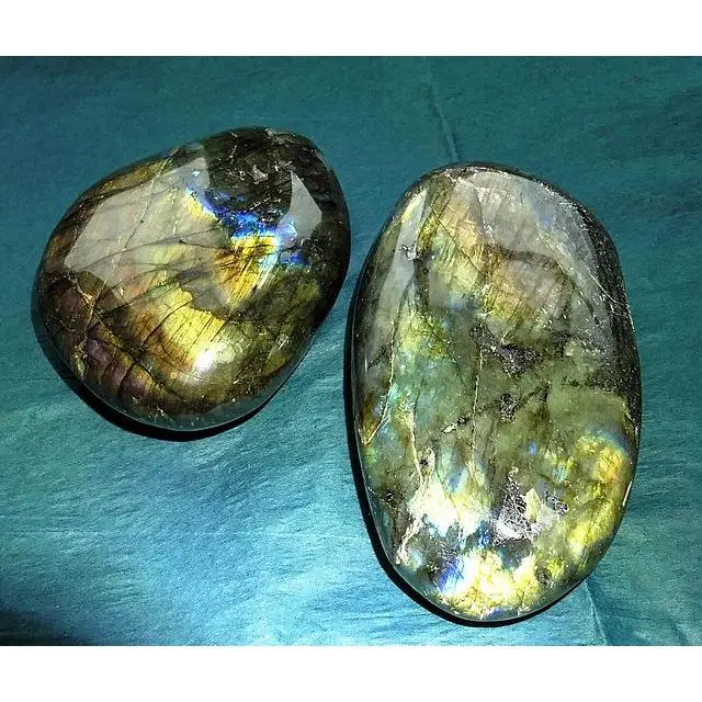 Labradorite Pebble, Self Awareness